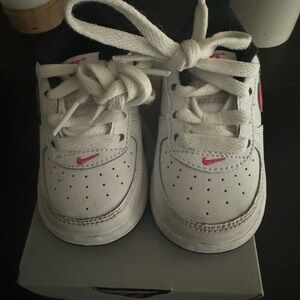 Nike Kids White and Pink Sneakers